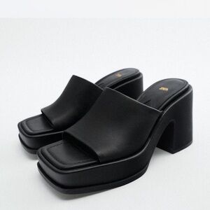 Platform, leather heels